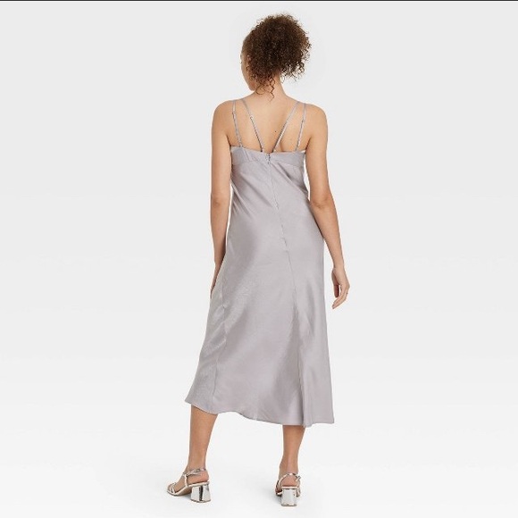 💕Elegant Silver Maxi Slip Dress - Picture 3 of 7